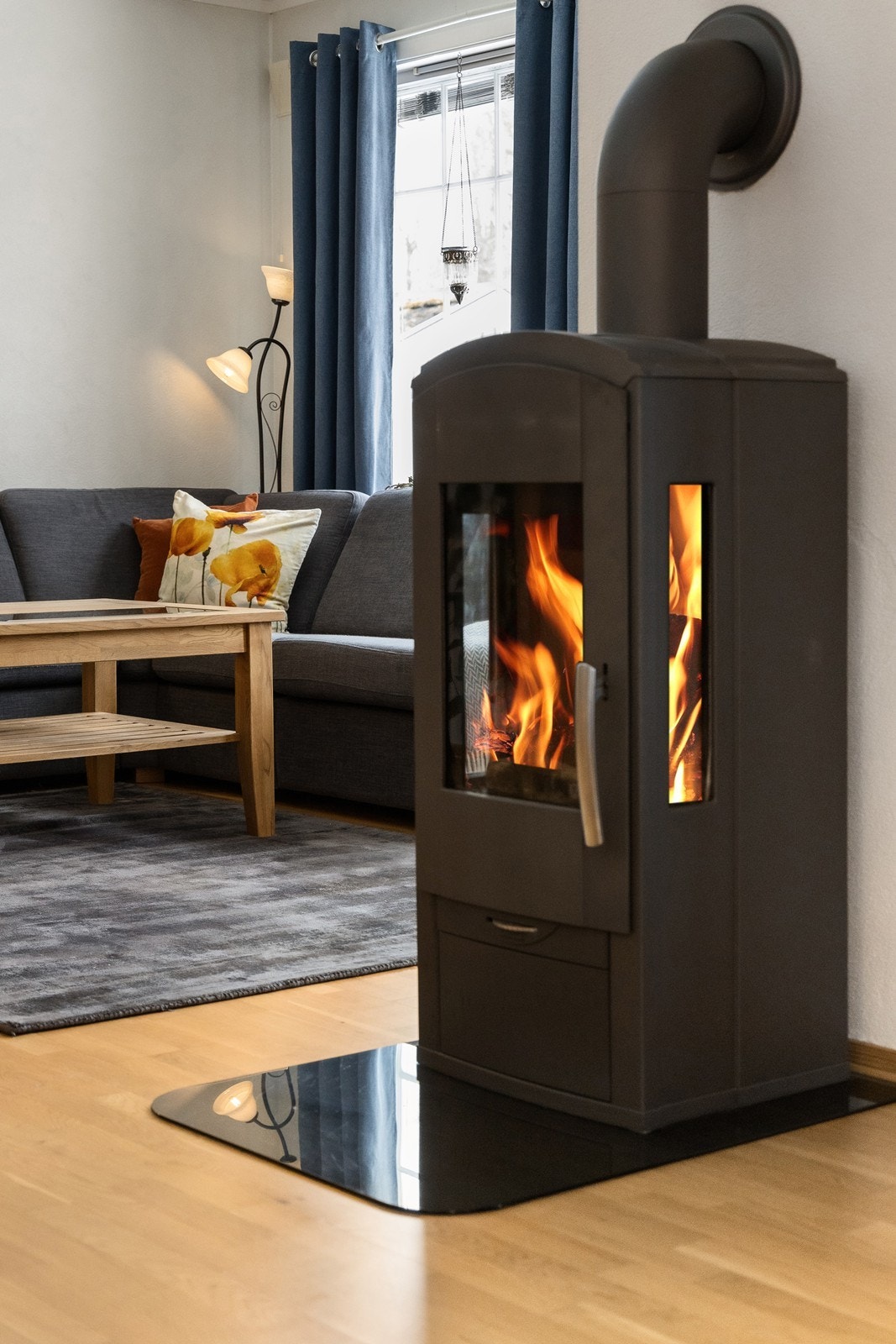 Peisovnen sørger for ekstra varme og hygge på kalde dager Galleribilde