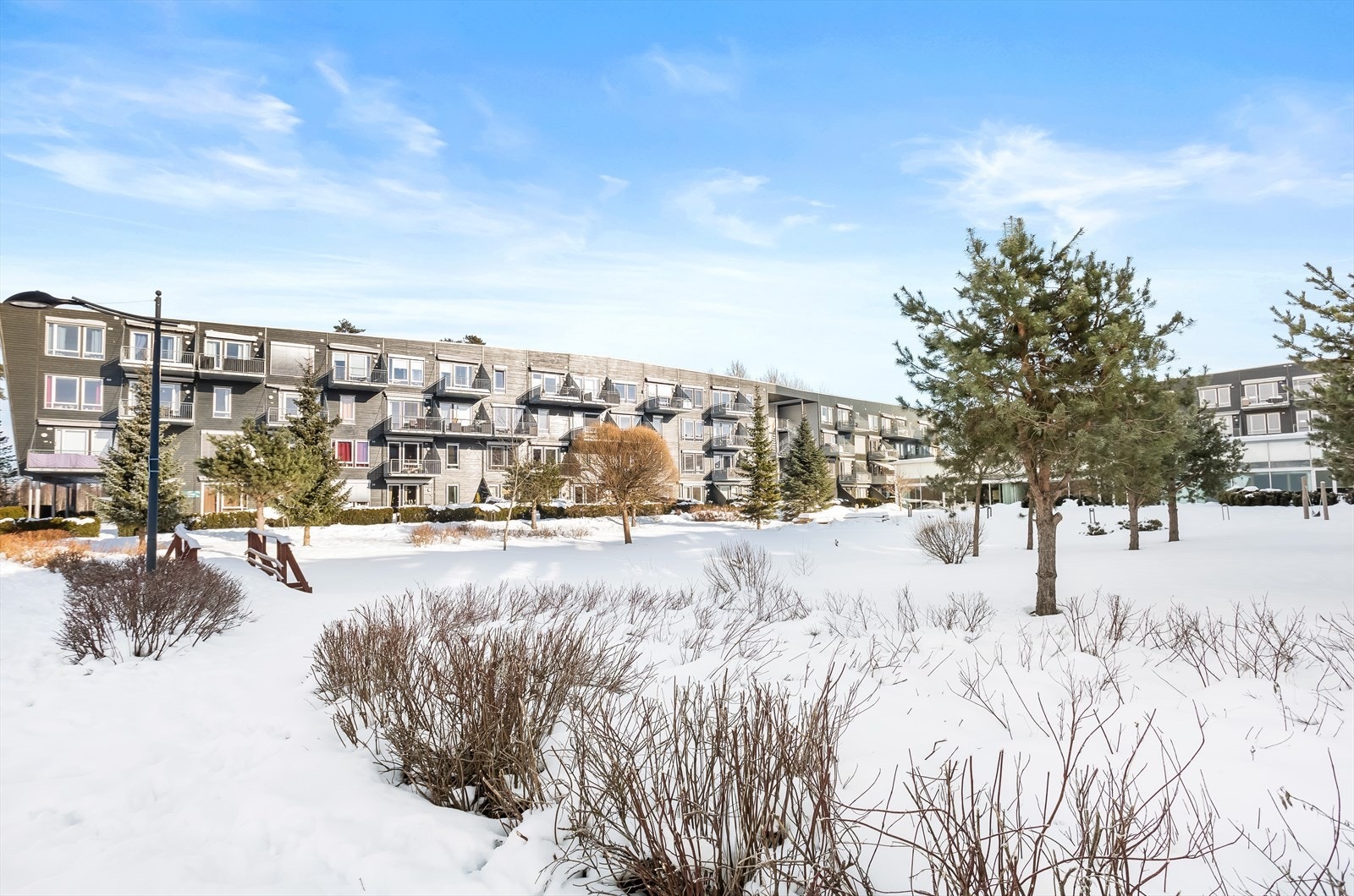 Med nærhet til turmuligheter og Ullensaker Idrettspark er det enkelt å leve et aktivt liv her. Galleribilde