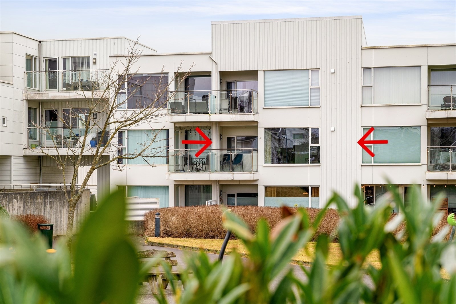 Leiligheten ligger fint plassert i byggets 2. etasje. Galleribilde