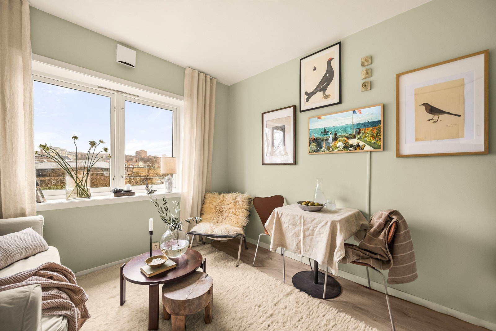 Leiligheten disponerer en kjellerbod på 2 kvm. Galleribilde