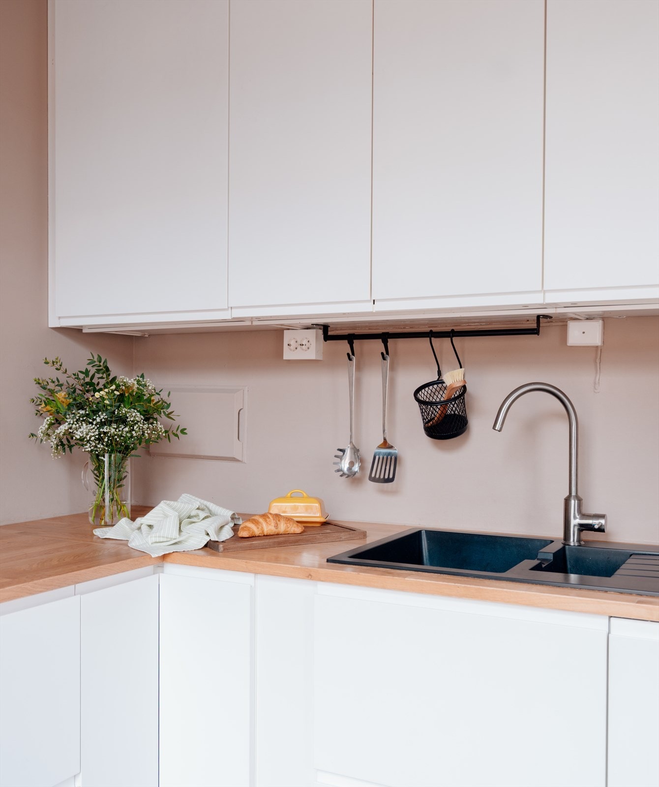 Her er det god plass til flere kokker og matglade gjester. Galleribilde