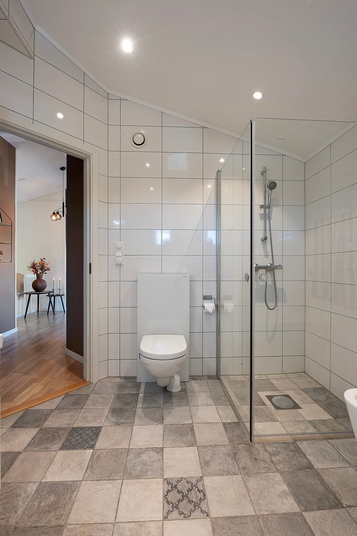 Toalett og dusj Galleribilde