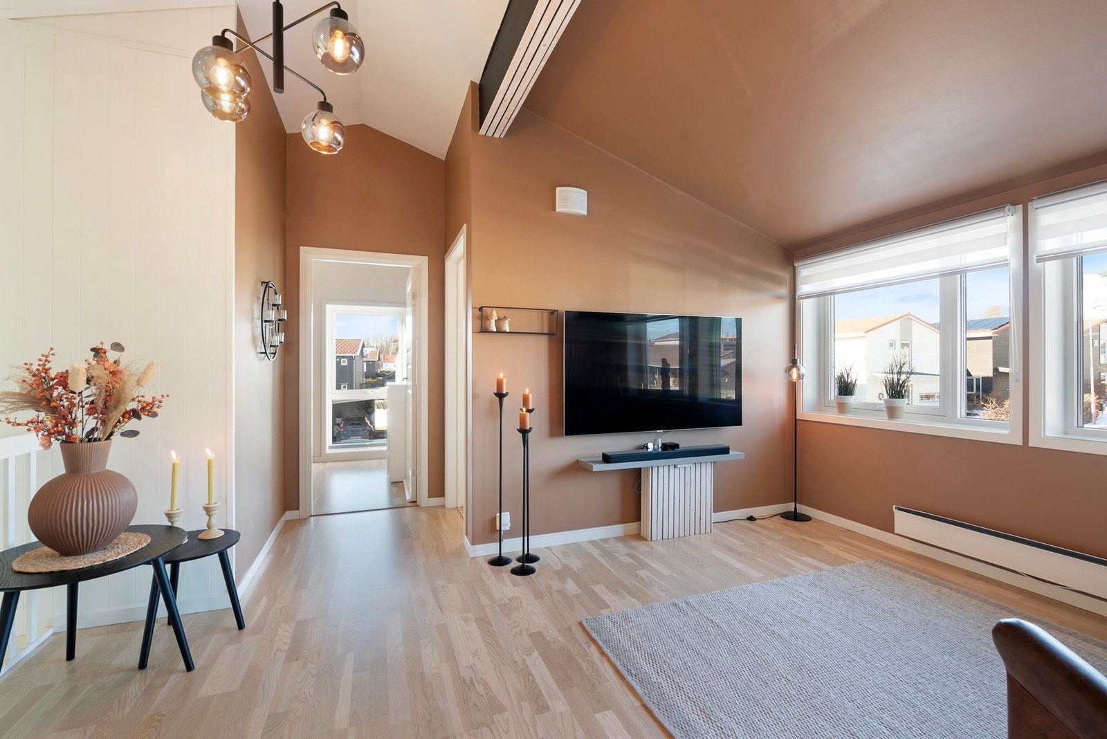 Fin plass å sitte foran tv-en eller lese en god bok Galleribilde