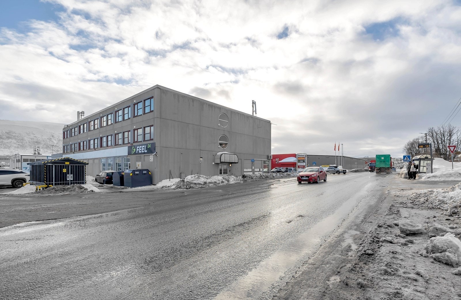 Sentral plassering i Breivika - god bussforbindelse til sentrum. Galleribilde