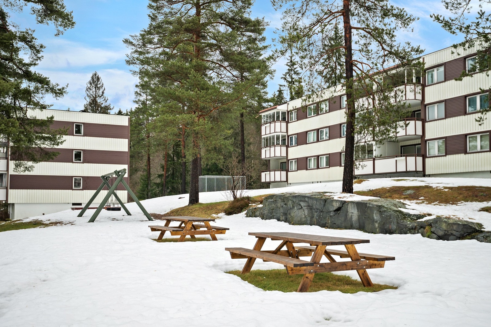 Rolig og barnevennlig område med grønne omgivelser. Galleribilde