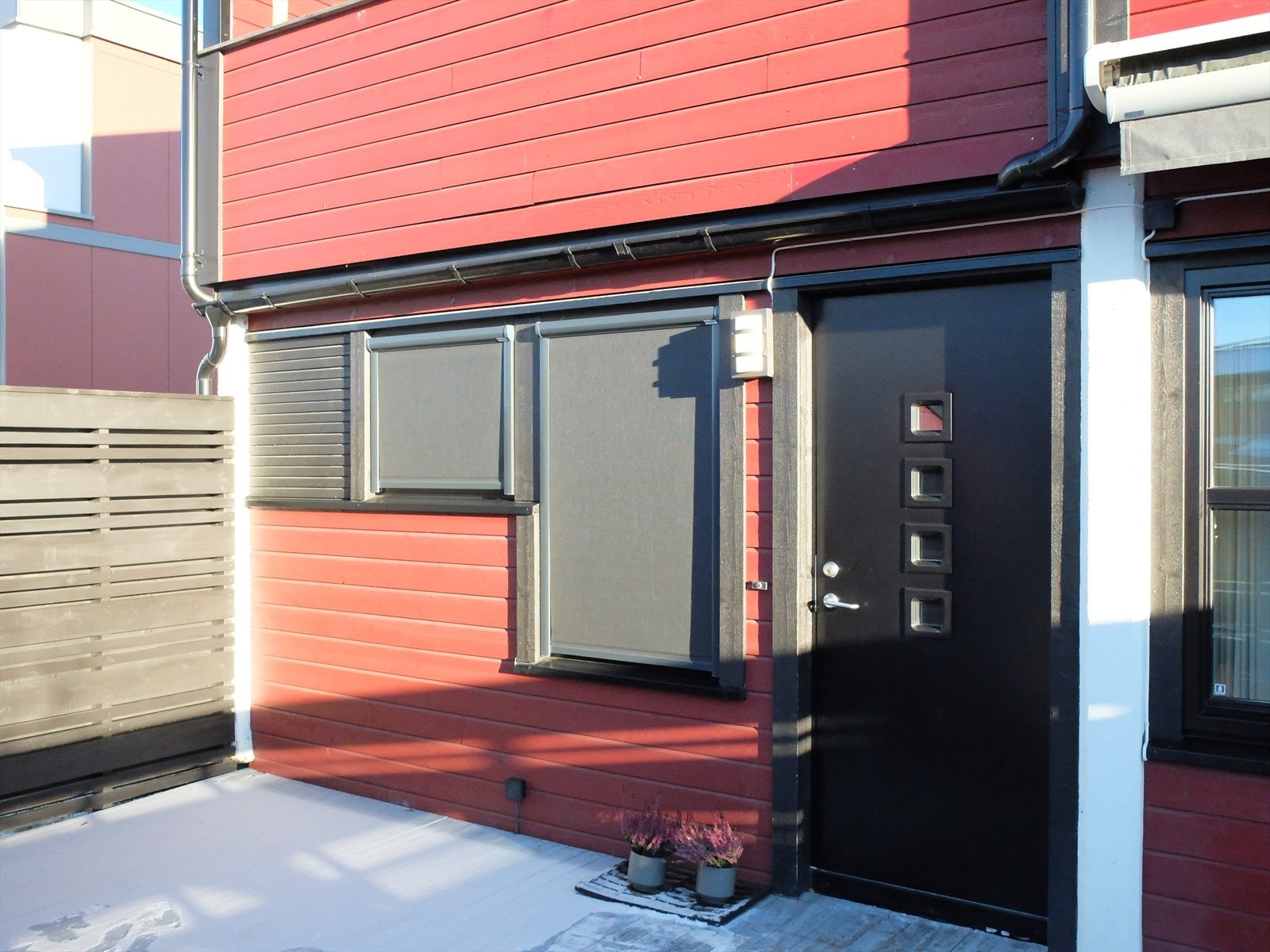 6.5 KVM Utbygget løsning fra tilsvarende bolig. Les punkt i salgsoppgave om tilbygg på bolig. Galleribilde