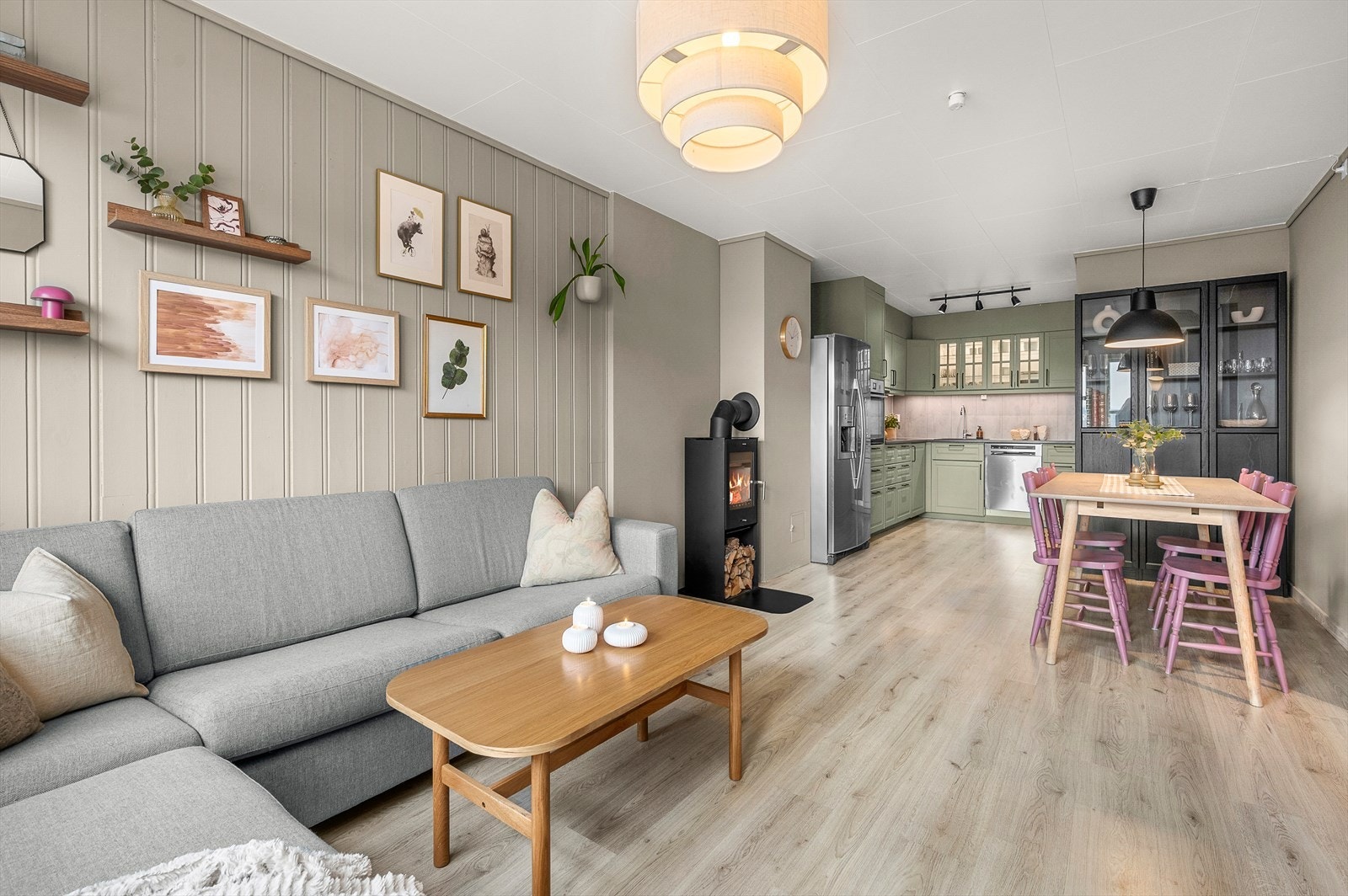 En lys og pen selveierleilighet i et rolig og trafikkstille område på Vestlia/Steinan. Galleribilde