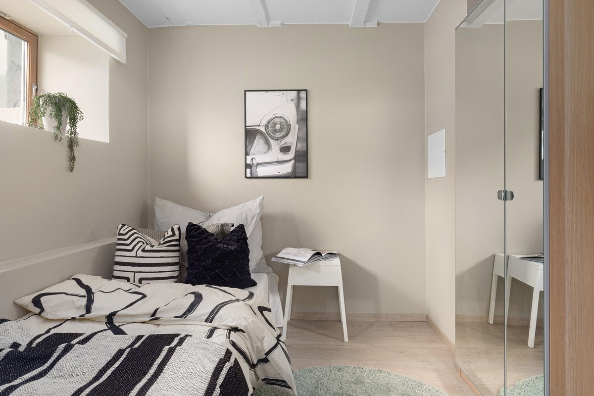 Dette er Solen. Soverommene er av god størrelse med plass til det man trenger. Galleribilde