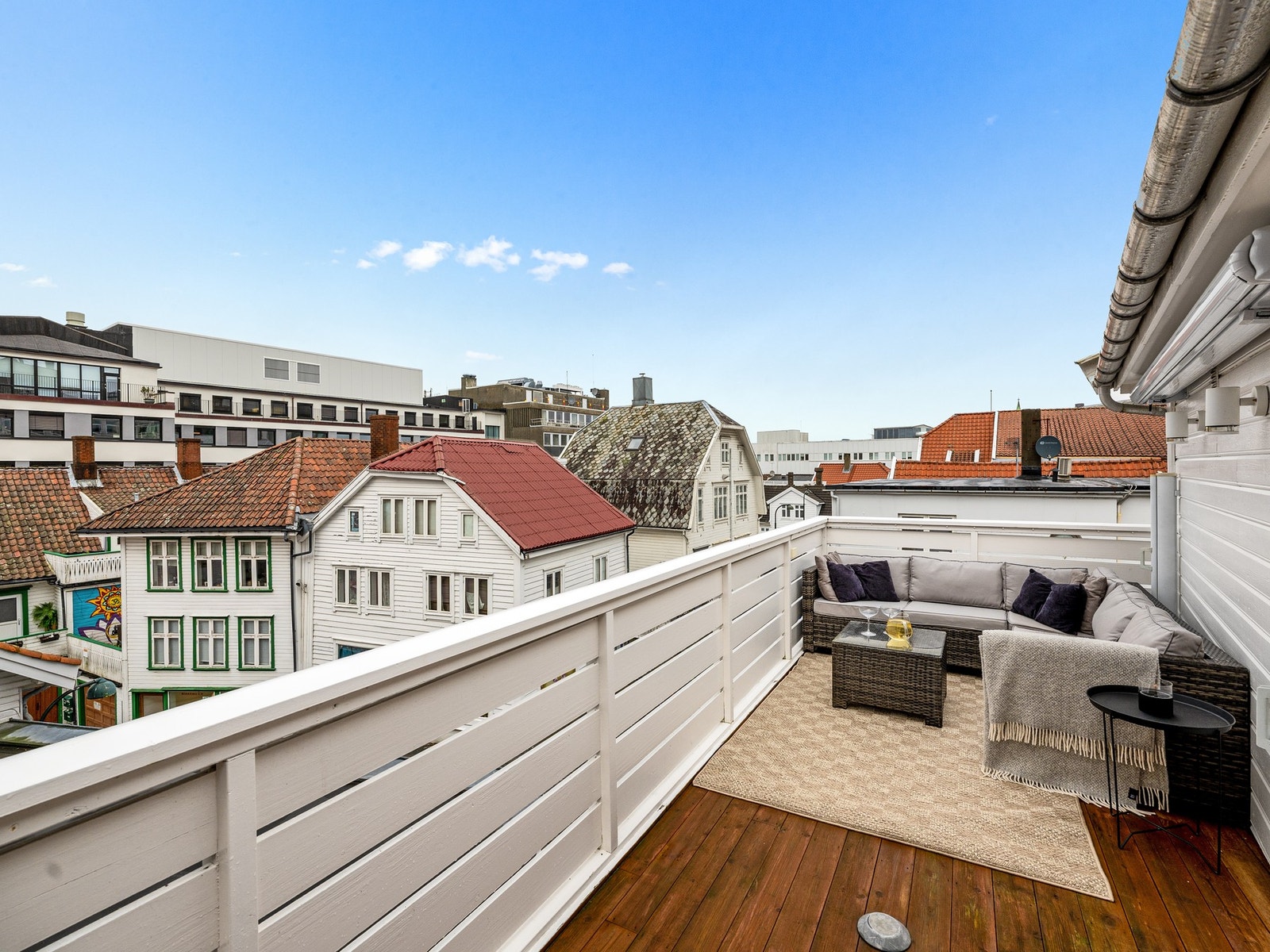 Terrassen er perfekt for både morgenkaffen og lange kvelder. Galleribilde