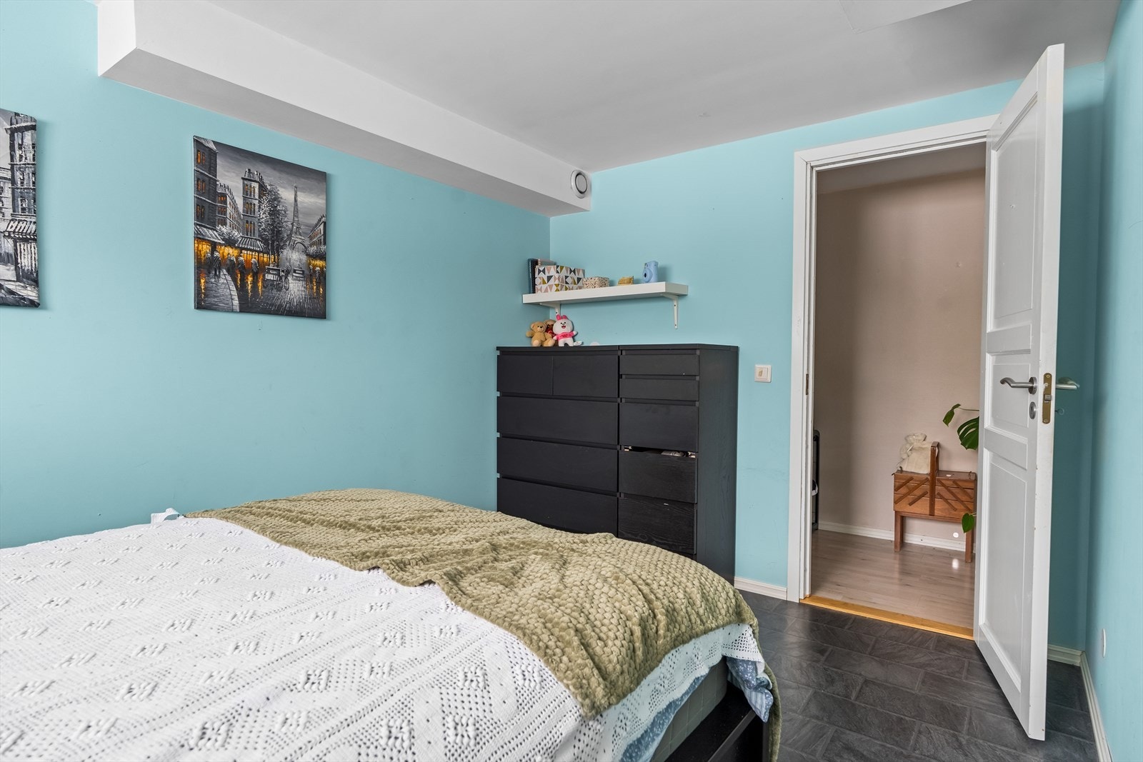 Egner seg godt som barnerom, gjesterom eller hjemmekontor. Galleribilde