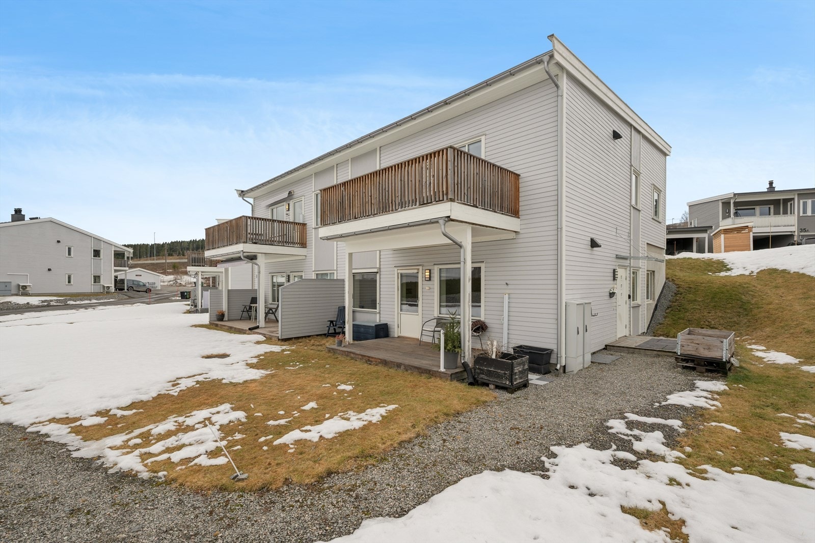En lettstelt og fin selveierleilighet på bakkeplan! Galleribilde
