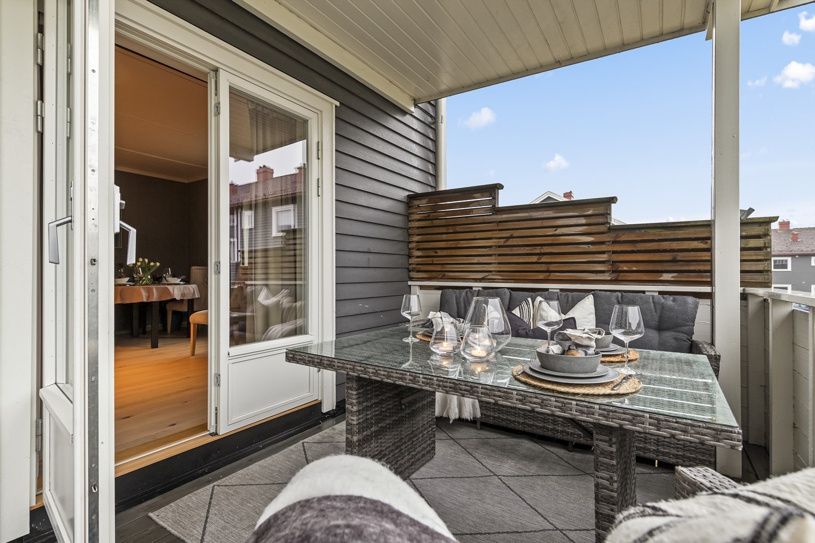 Selger beskriver det som et lunt og stille område hvor man virkelig finner roen. Galleribilde