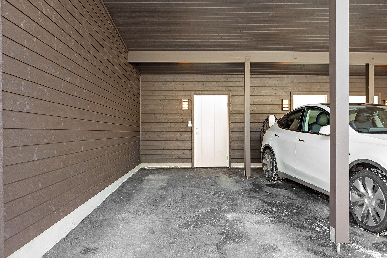 Carport. Galleribilde