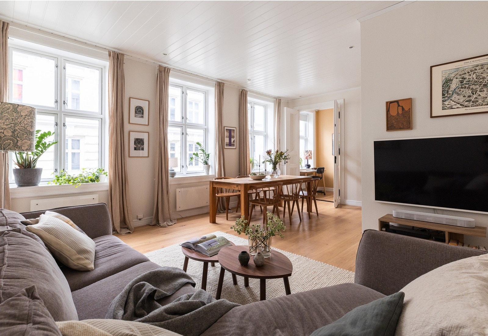 Velkommen til Magnus' gate 1 A, presentert av Eirik Jarlseth v/Tinholt Eiendomsmegling. (Foto: Scott Kvitberg, Fotostallen) Galleribilde