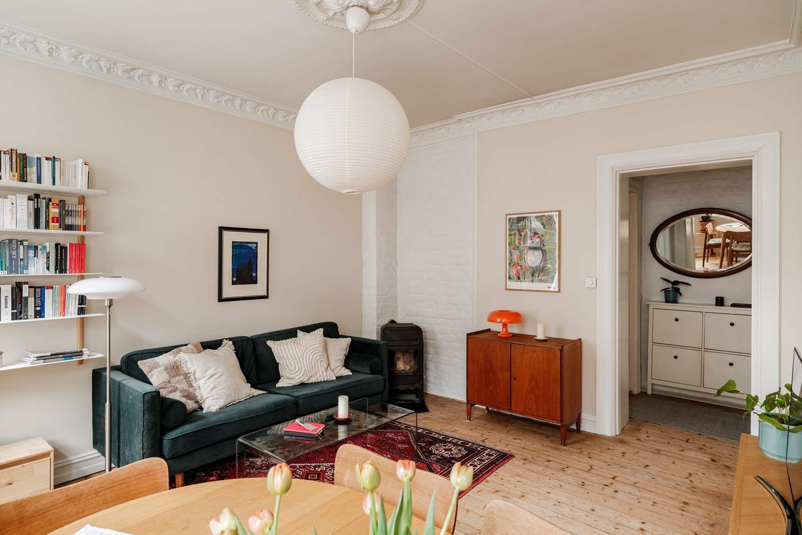 Leiligheten har god takhøyde! Galleribilde