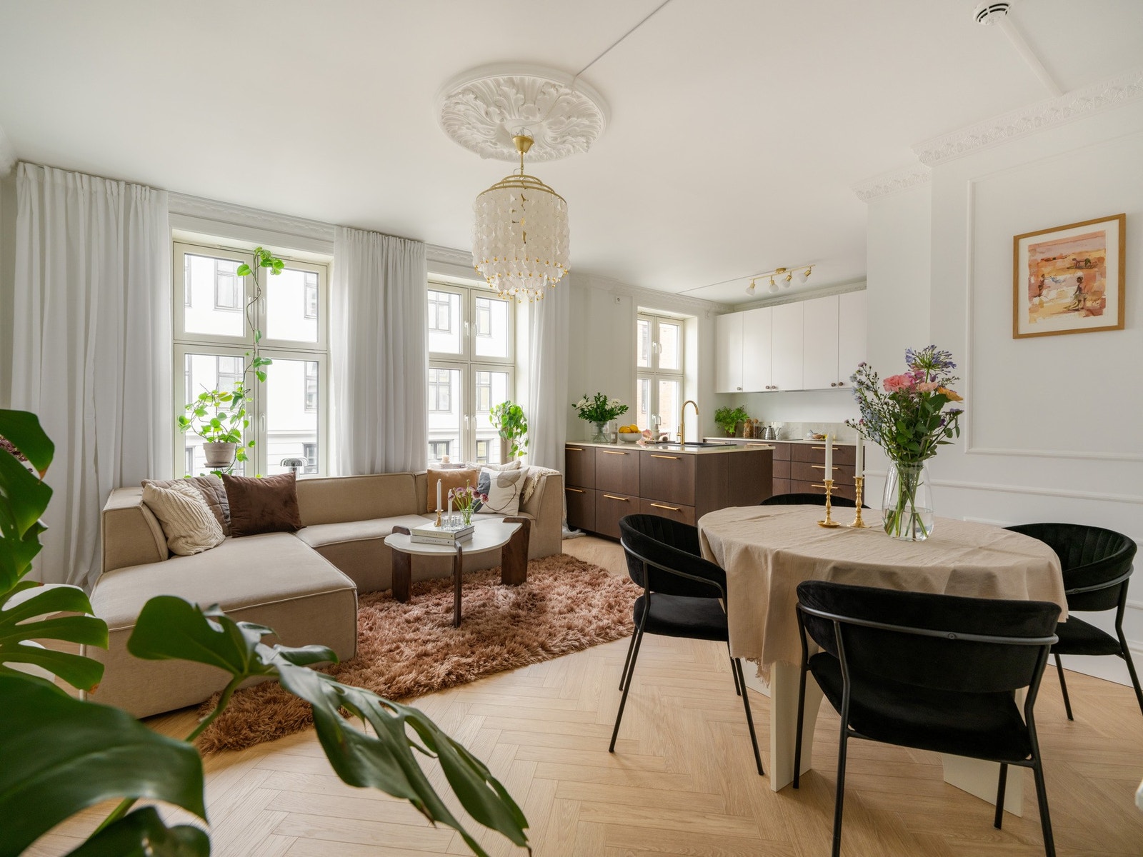 Har du noen spørsmål? Kontakt Ruben A. W Gullie - (t): 916 73 702 - EIE Eiendomsmegling Ullevål & Sagene. Foto: Alexander Granlie I @boliggram Galleribilde