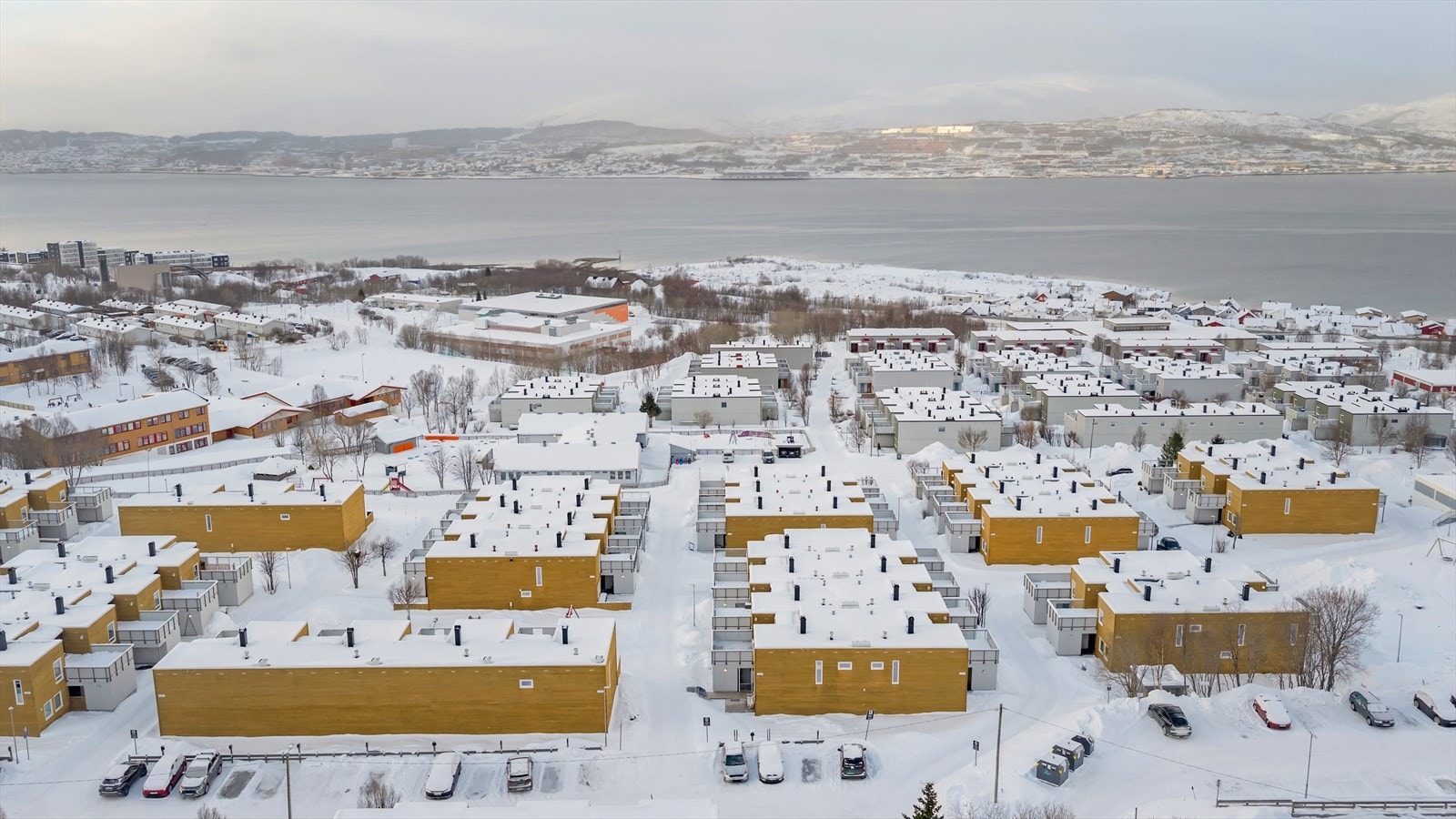 Flotte turområder, alpinbakken, bensinstasjon og mye mer innenfor gangavstand. Galleribilde