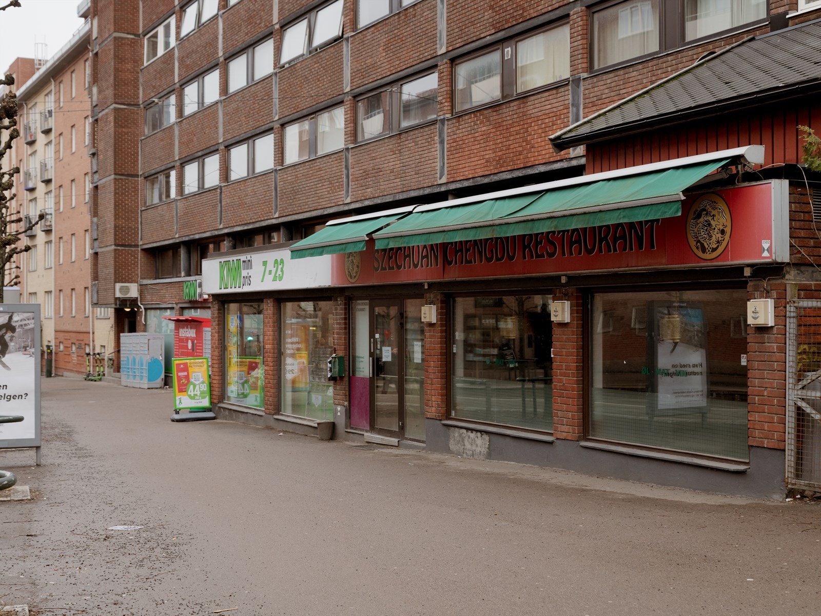 Hverdagsinnkjøpene gjøres enkelt med både Kiwi og Rema 1000 kun ett minutts gange unna. Galleribilde