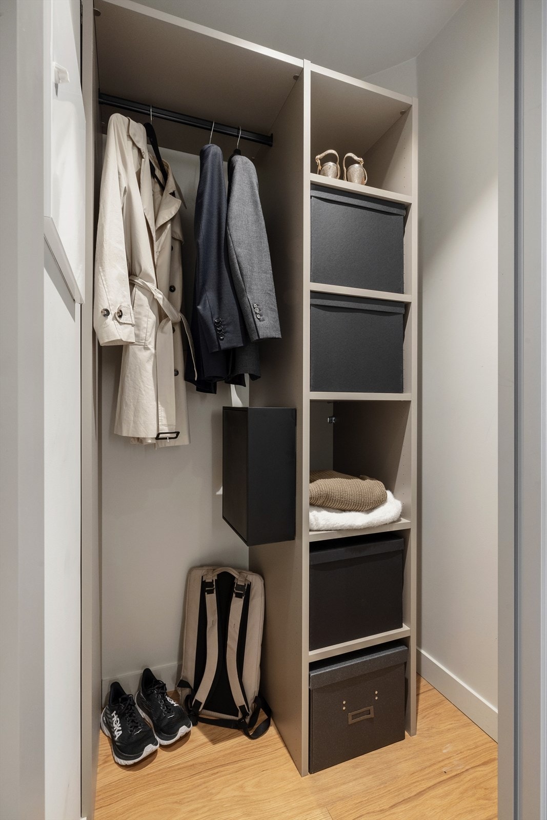 God oppbevaringsplass til sko og yttertøy Galleribilde