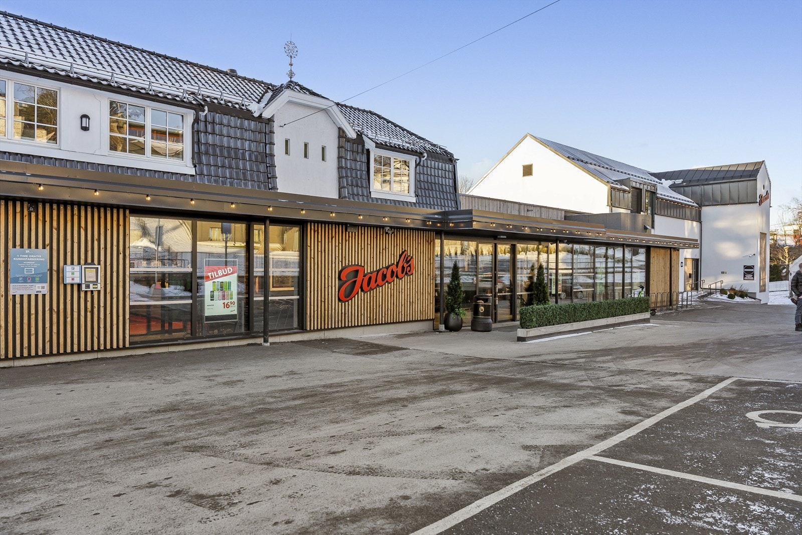 Nærområde: Nyoppussede Jacobs er kun en kort kjøretur unna. Galleribilde