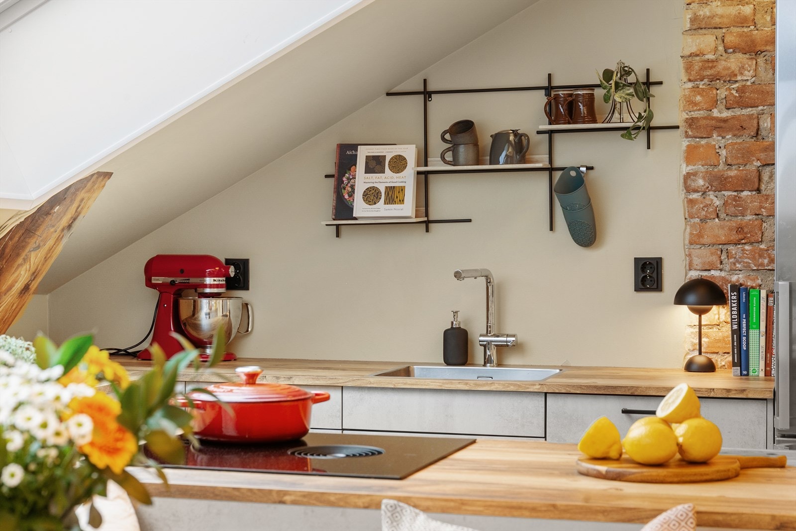 Her kan dere glede dere til å invitere venner og familie til hyggelige lag. Galleribilde