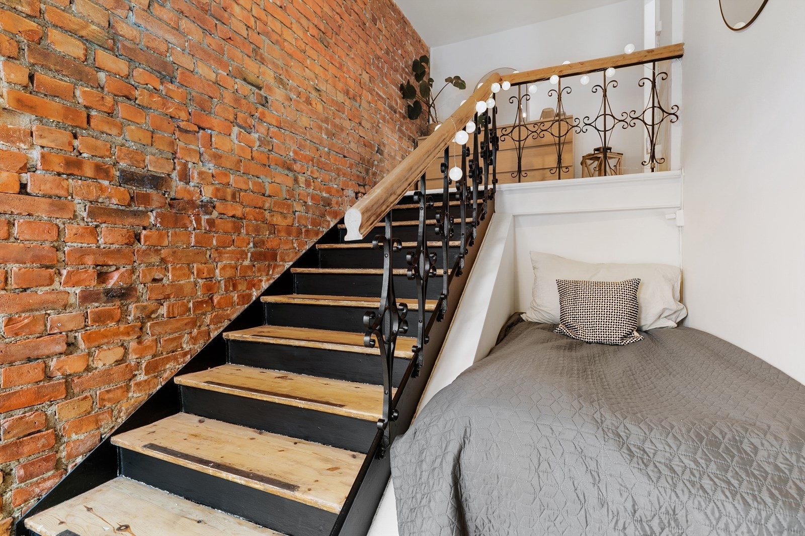 Dette kan være et soverom, gjesterom, eller hva med et avkoblingsrom? Her er mulighetene mange! Galleribilde