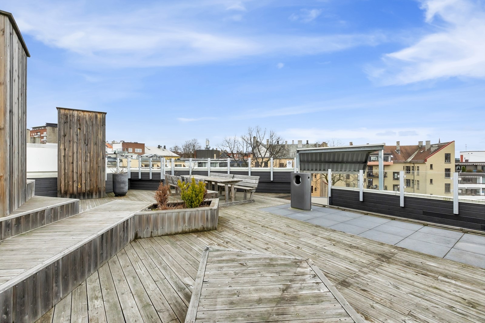 Sameiet har en stor takterrasse som er hele 200 kvm! Galleribilde