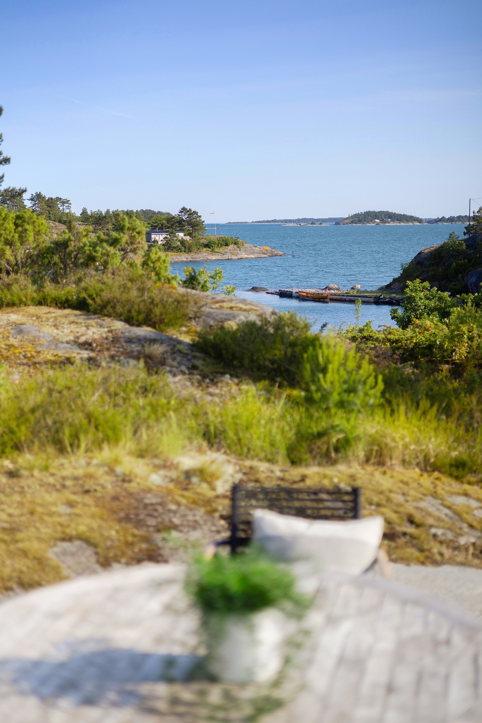 Eksefjorden med Jomfruland mot havet. Galleribilde
