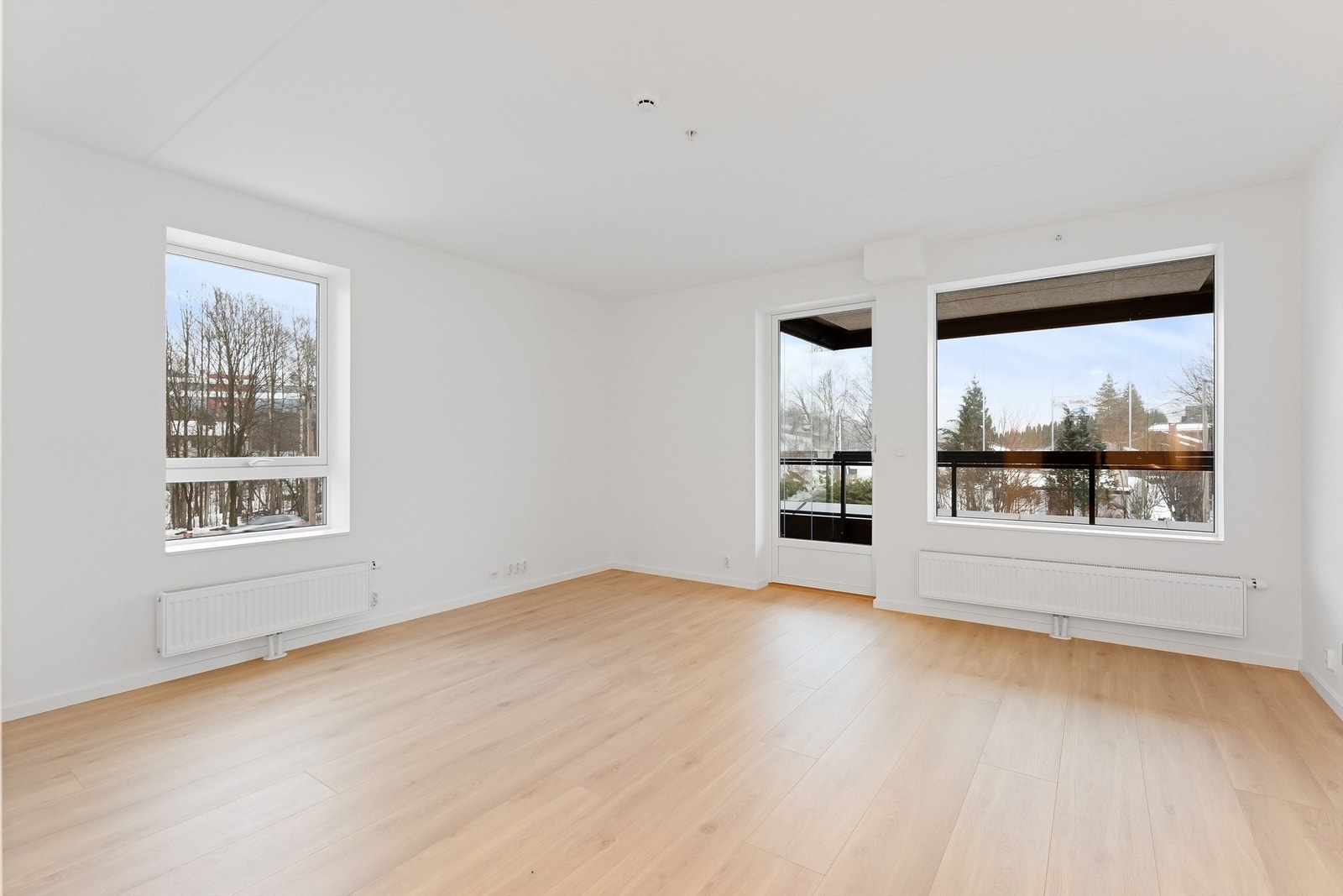 Her står stuen klar til din innredning Galleribilde