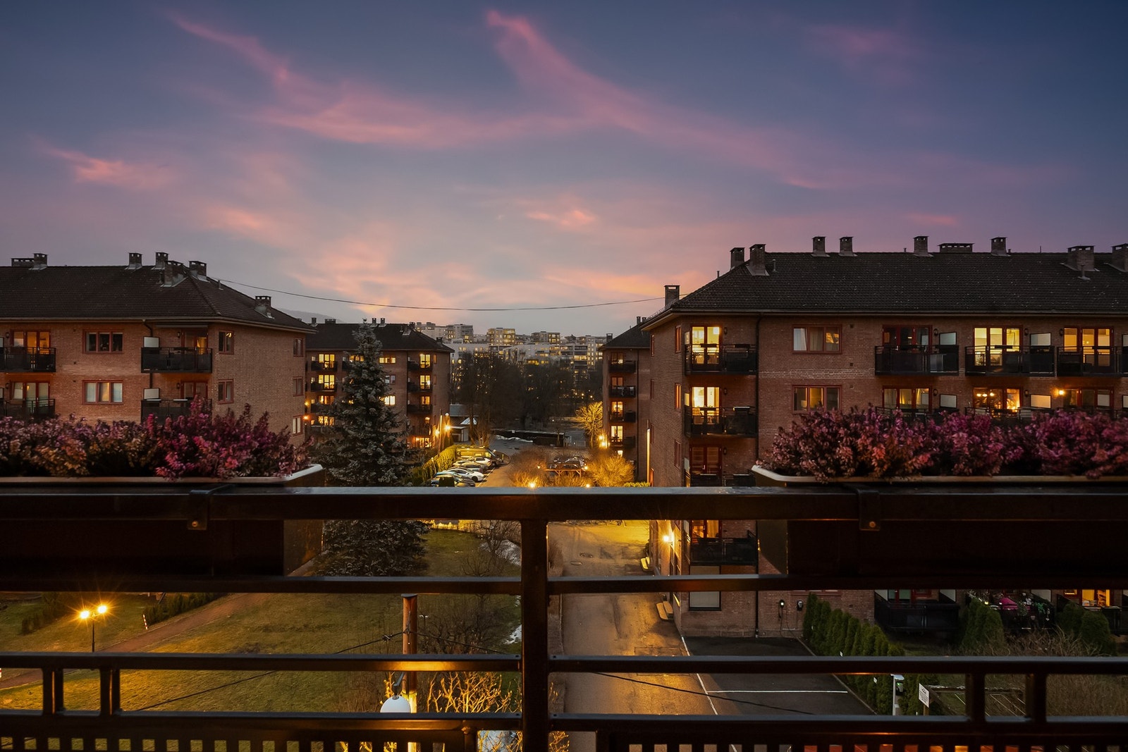 Kveldsfoto Galleribilde