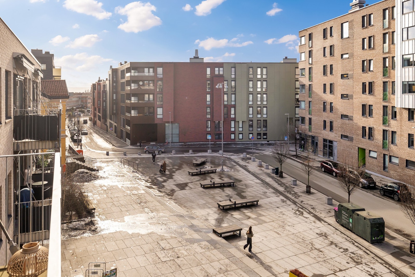 Her kan du nyte en flott utsikt over området og følge det rolige folkelivet nedenfor. Galleribilde