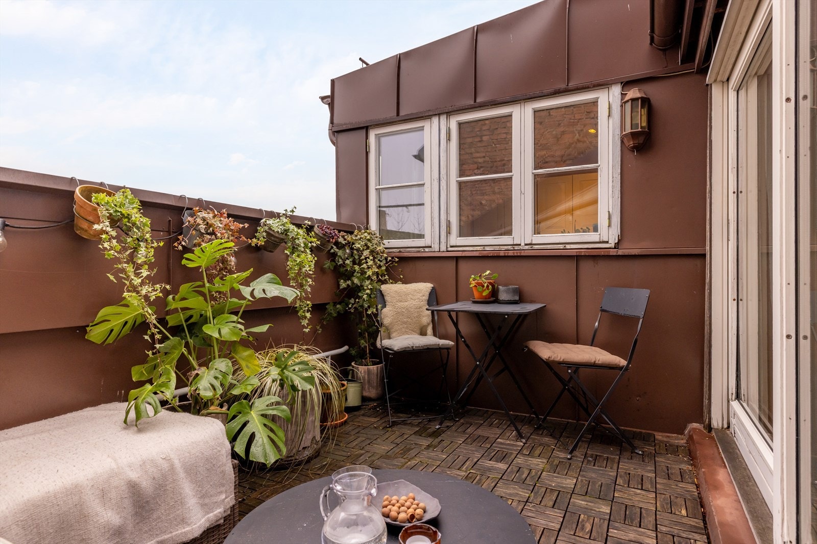 Med svært gode solforhold gjennom store deler av dagen ligger alt til rette for lange, varme sommerdager i rolige og hyggelige omgivelser. Galleribilde