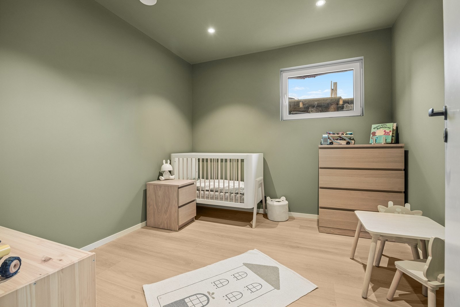 Dette soverommet passer perfekt som barnerom. Galleribilde