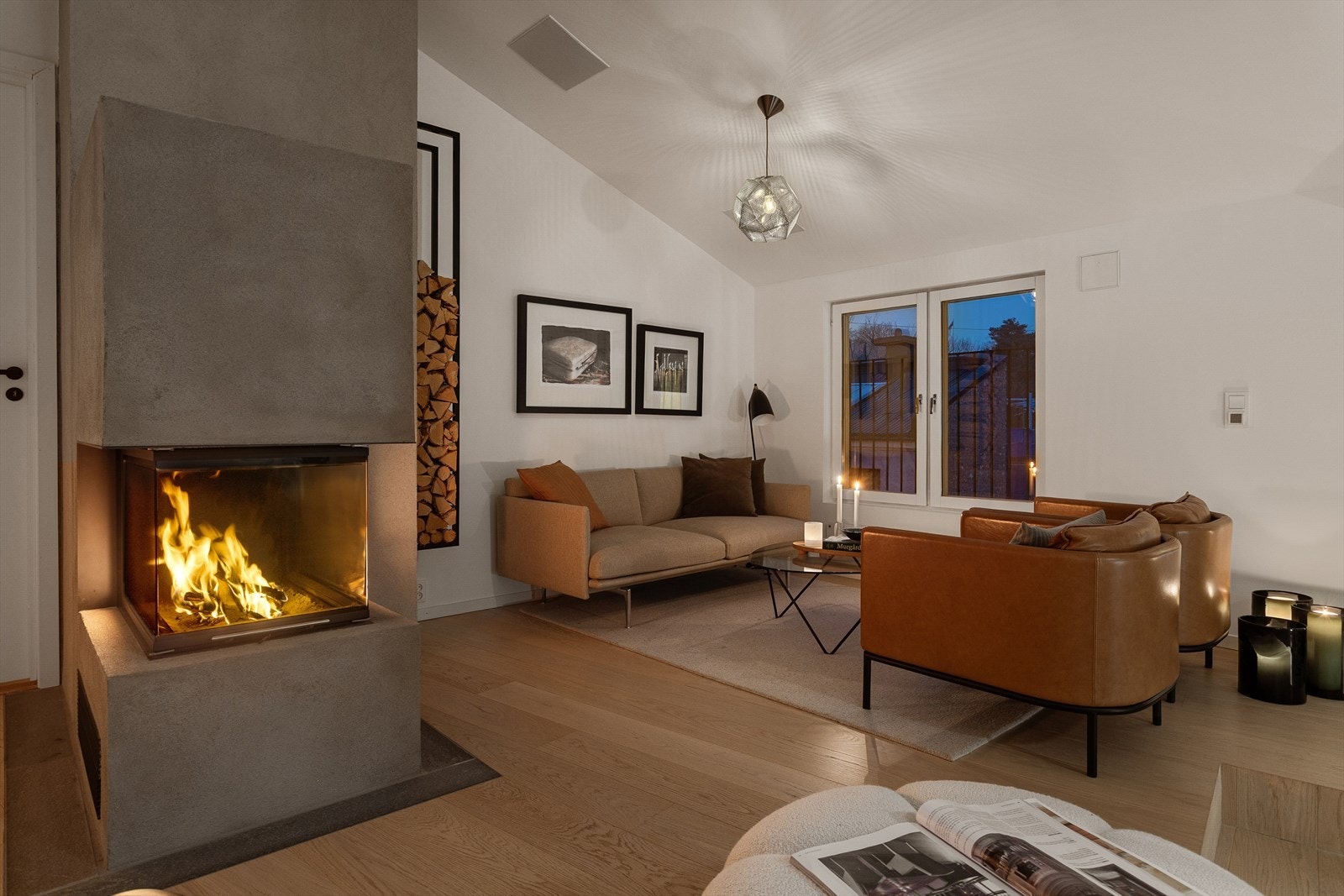 Her bor du høyt og fritt i 4. og 5. etasje med boltreplass på hele 101 kvm gulvareal. Galleribilde