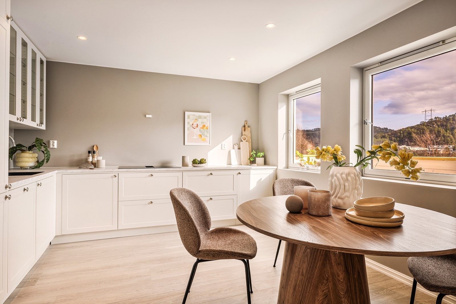 Hvitevarer er levert av Gram, Gorenje og Point. Galleribilde