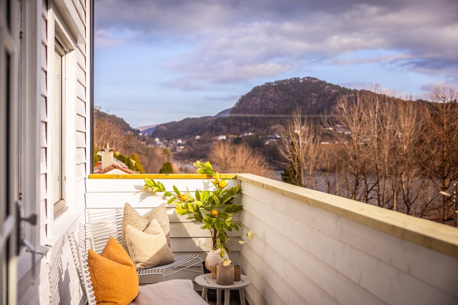 Nærmeste dagligvarebutikk ligger like over veien. Galleribilde