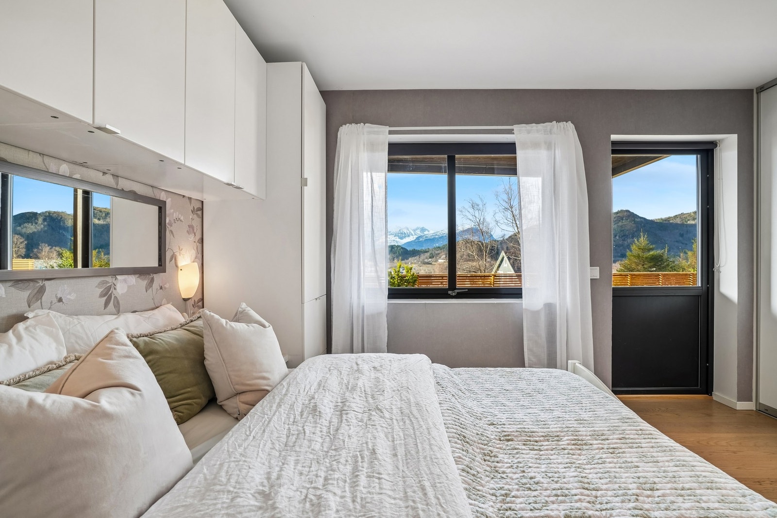 Fra soverommet er det utgang til - Galleribilde