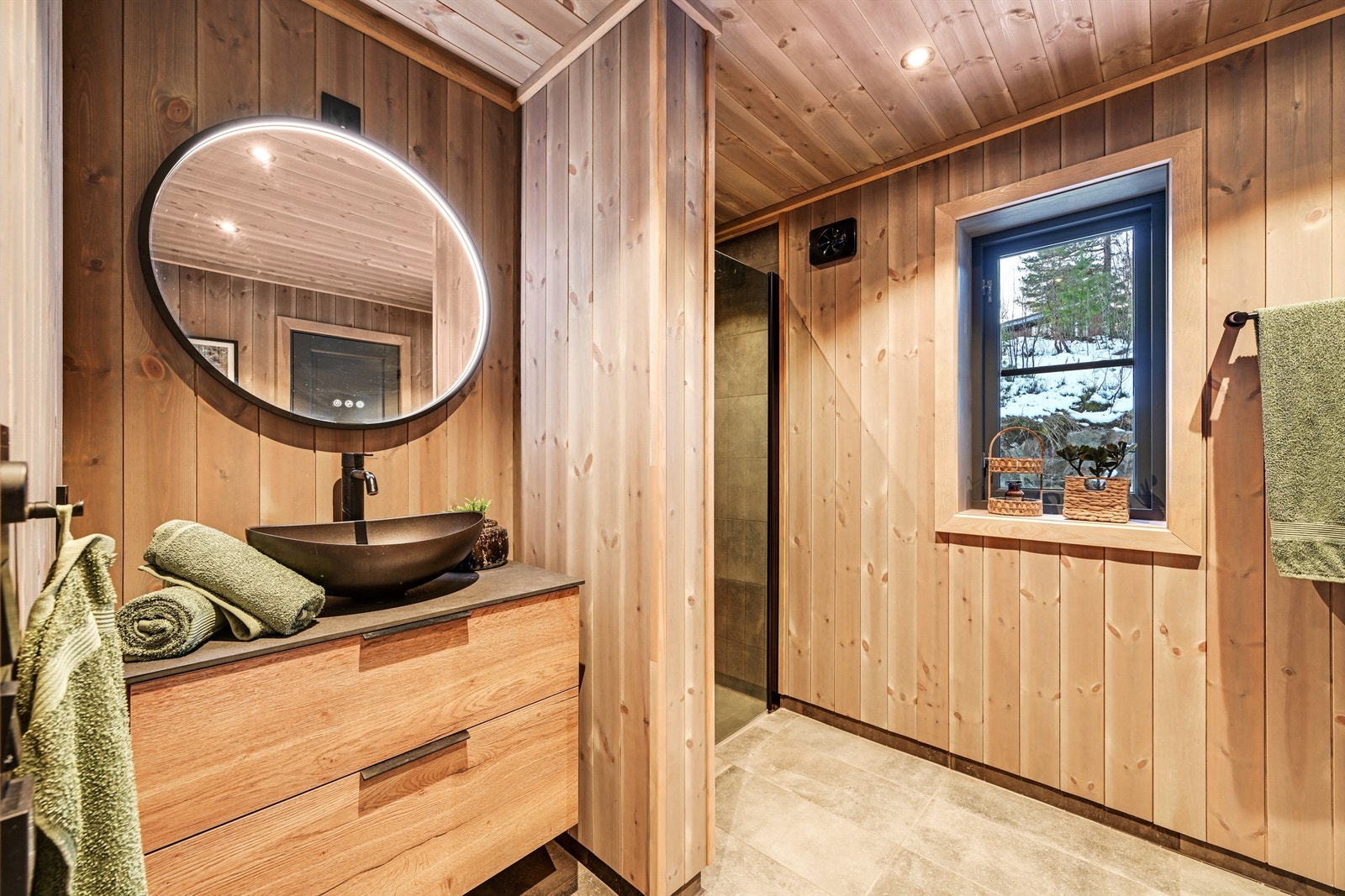 Eget bad tilknyttet hovedsoverommet. Galleribilde