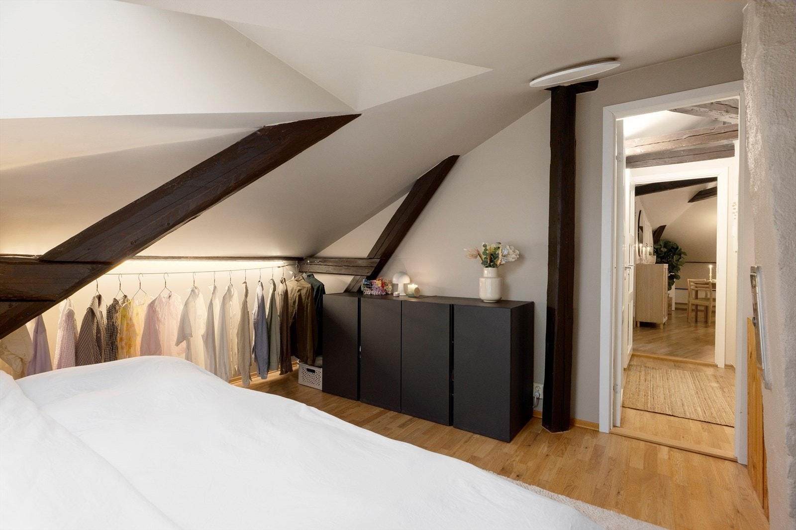 Her er det også plass til garderobeløsninger - alt etter egne behov. Galleribilde