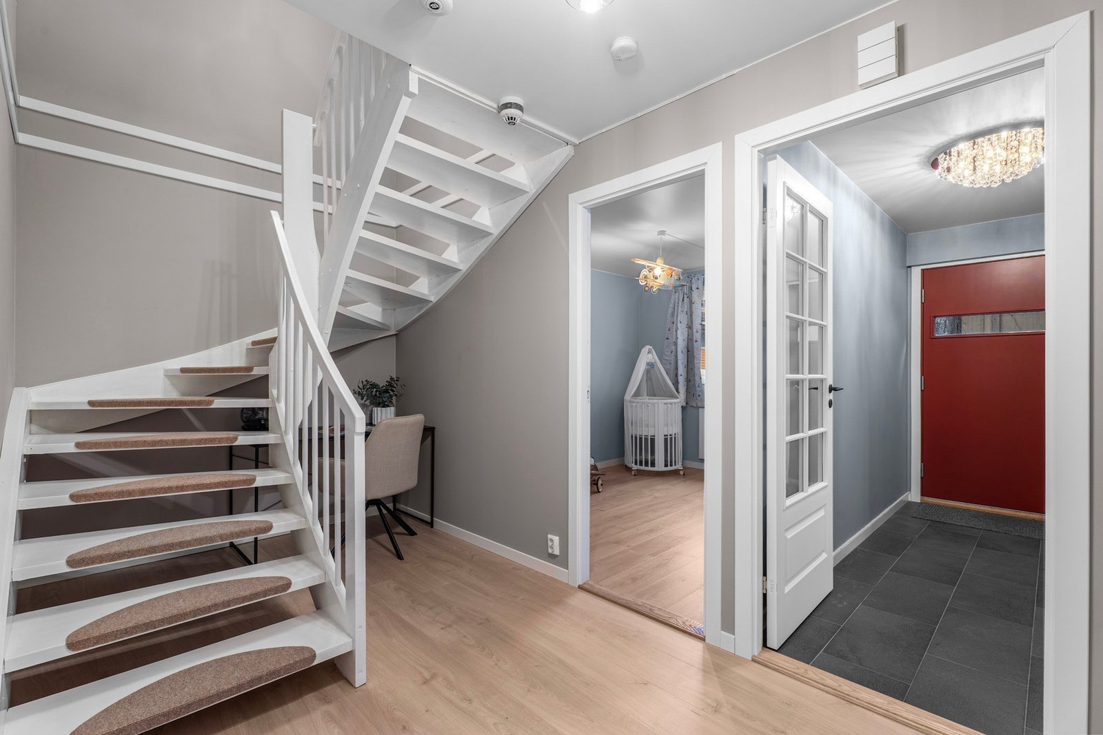 Fra trapperommet har du adkomst til boligens soverom Galleribilde