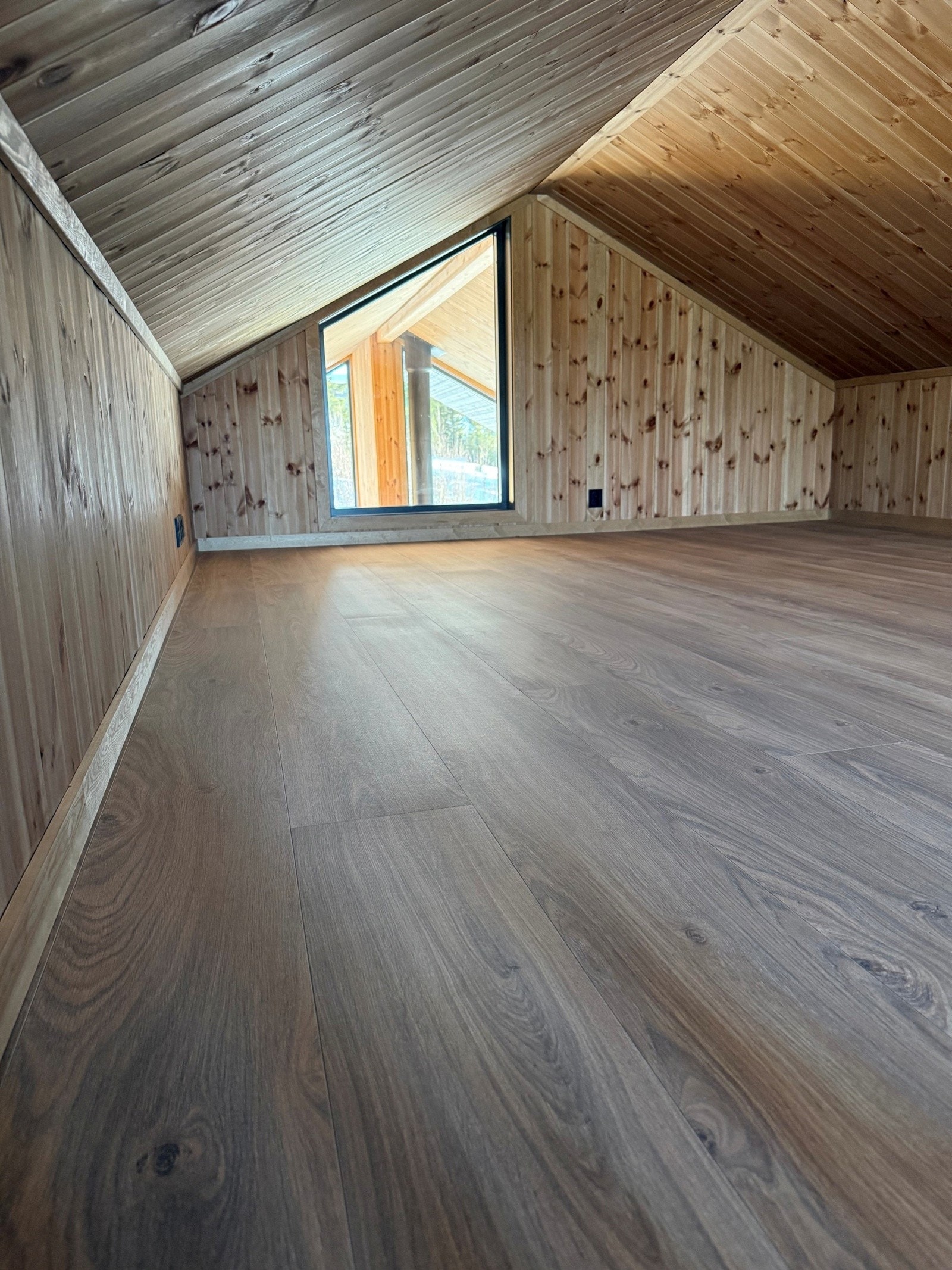 Turmalin hems Galleribilde