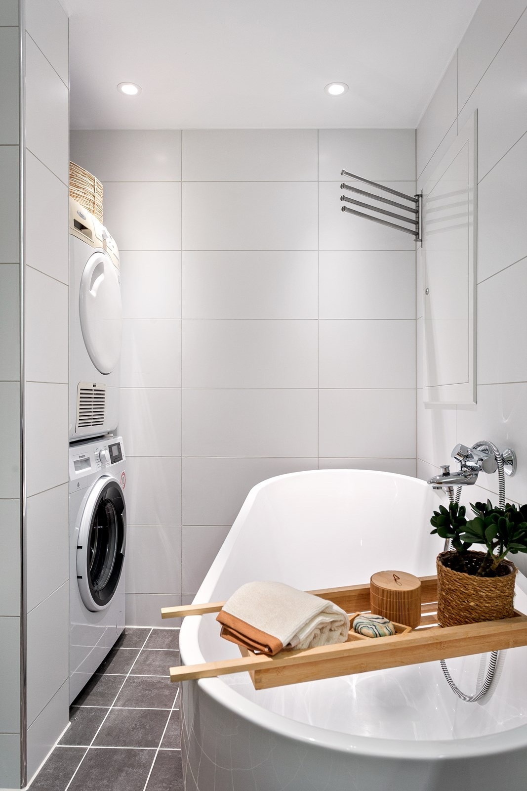 Opplegg for vaskemaskin og tørketrommel Galleribilde