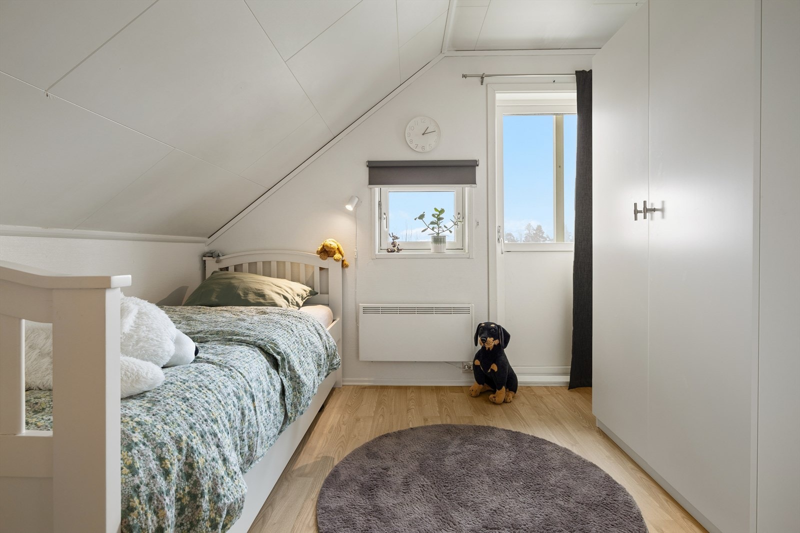 Soverom 4. Utgang til egen balkong. Galleribilde