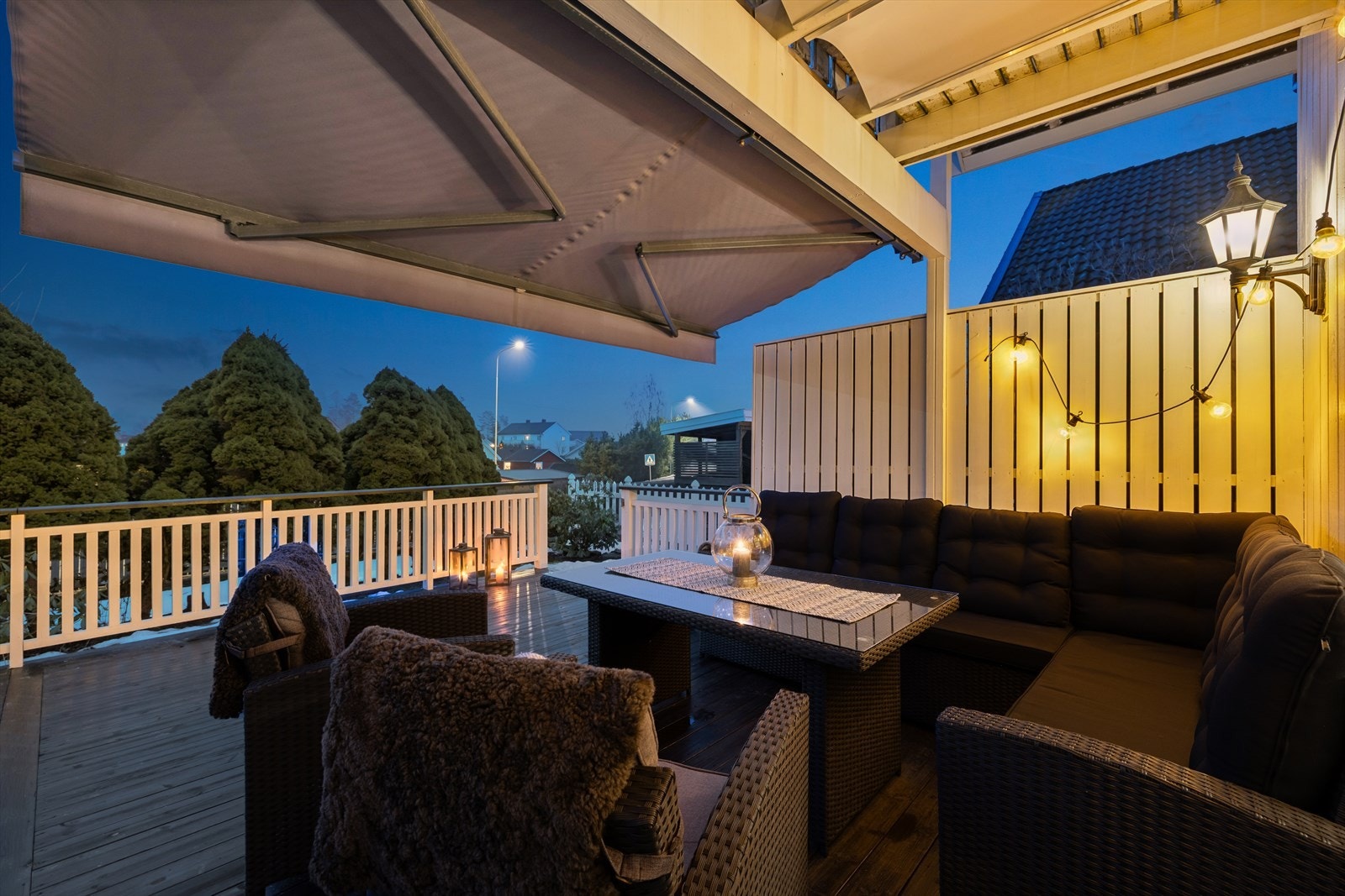 Uteplassen er skjermet og med meget lite innsyn. Galleribilde