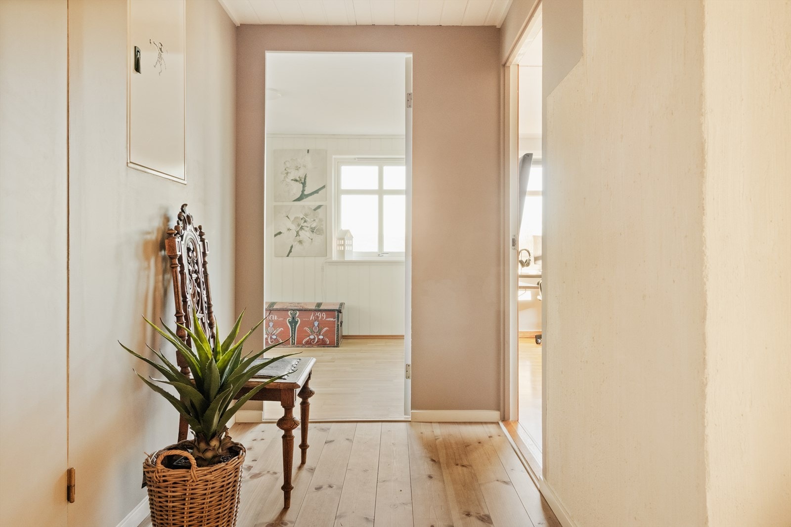 I 2.etg er det fem soverom Galleribilde