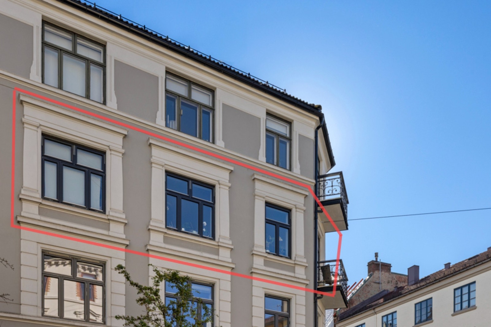 Høyt og fritt beliggende i 3. etasje Galleribilde