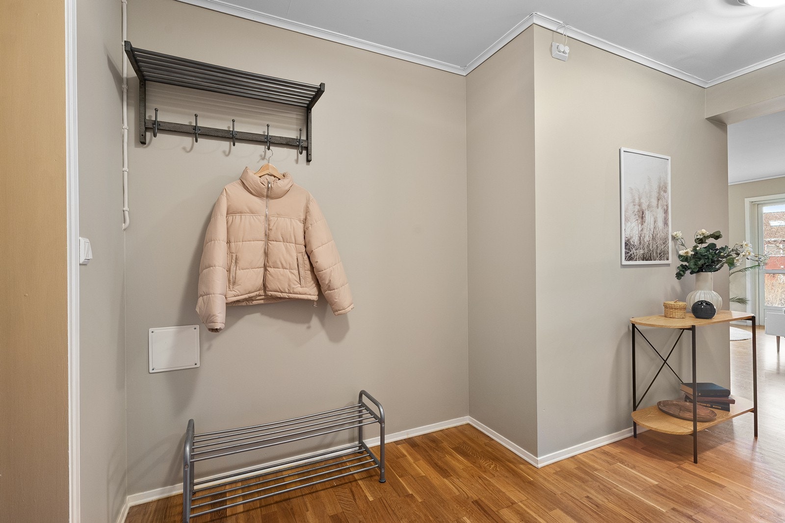 Entré/gang. Galleribilde