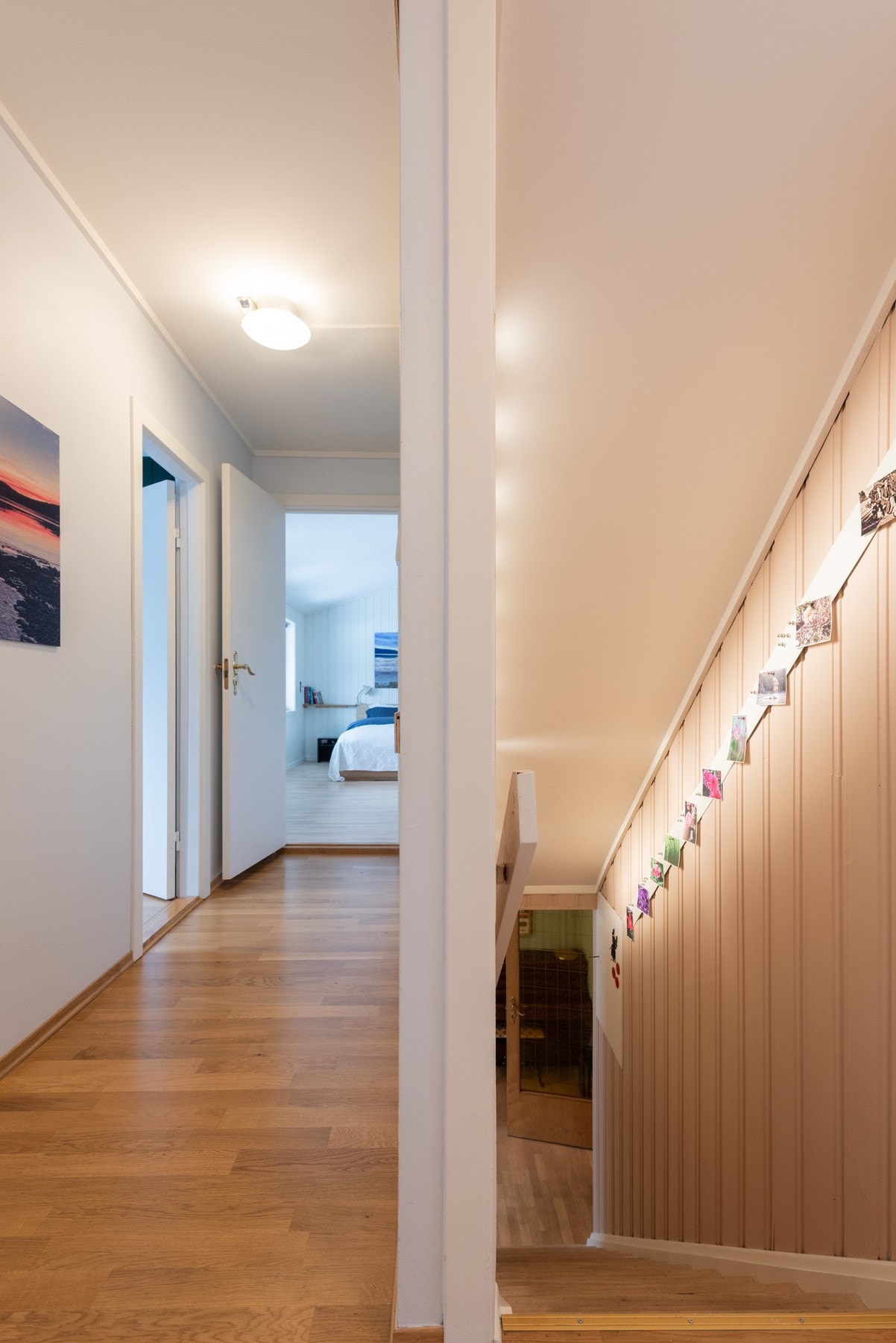 Vi tar turen opp til 2.etasje. Galleribilde