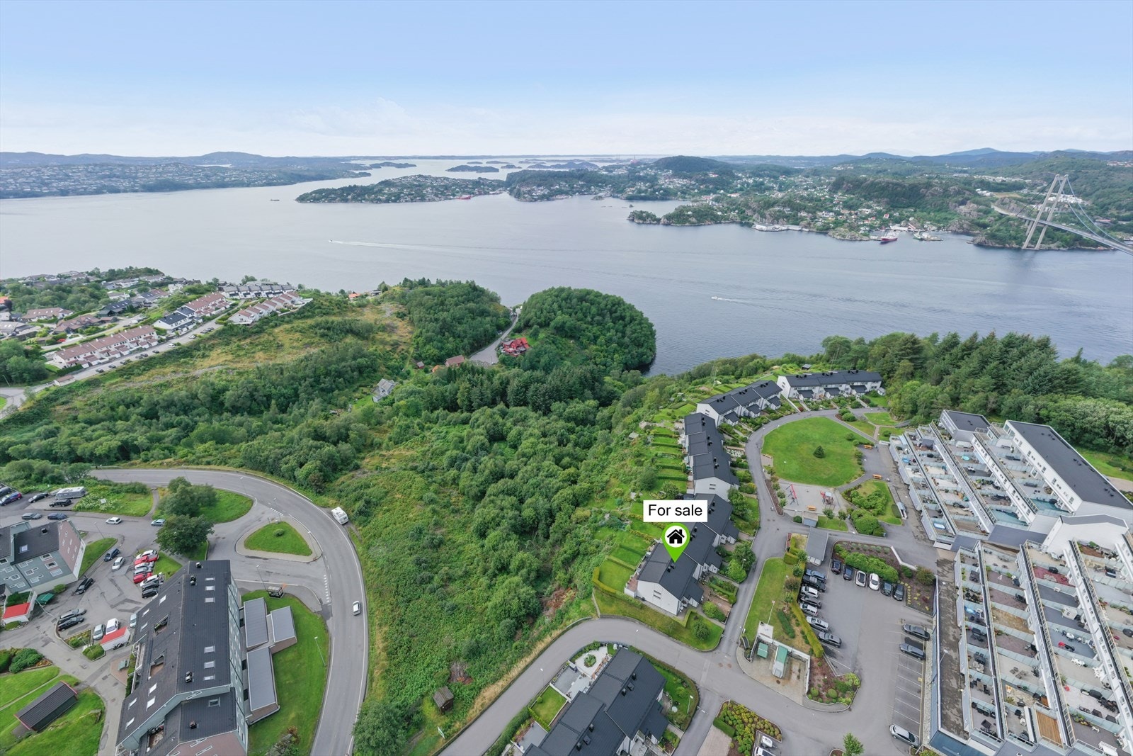 Her bor du med umiddelbar nærhet til flotte turområder, skog og mark. Galleribilde