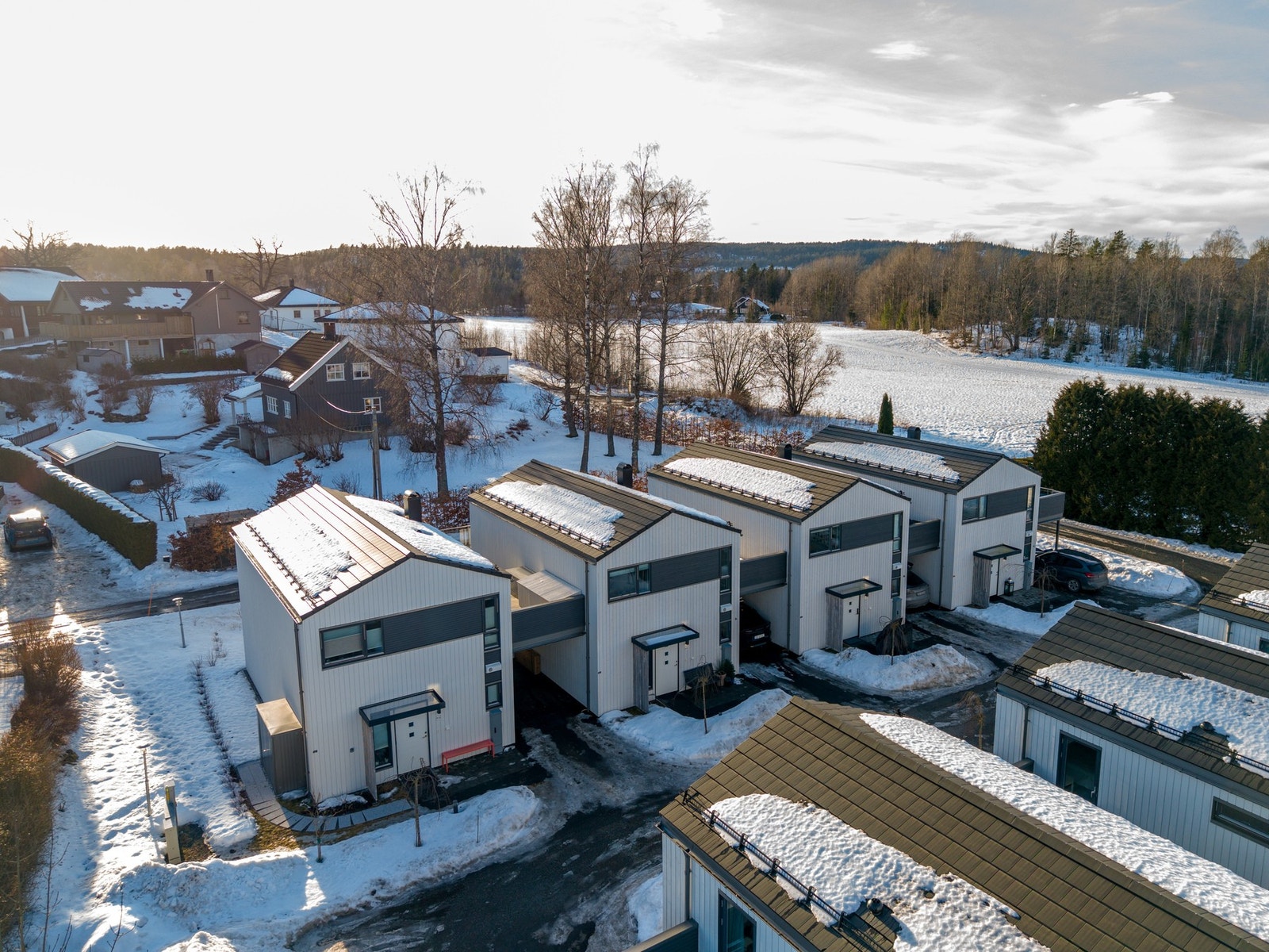 Se vår dronefilm for å se nabolaget på ett minutt! Galleribilde